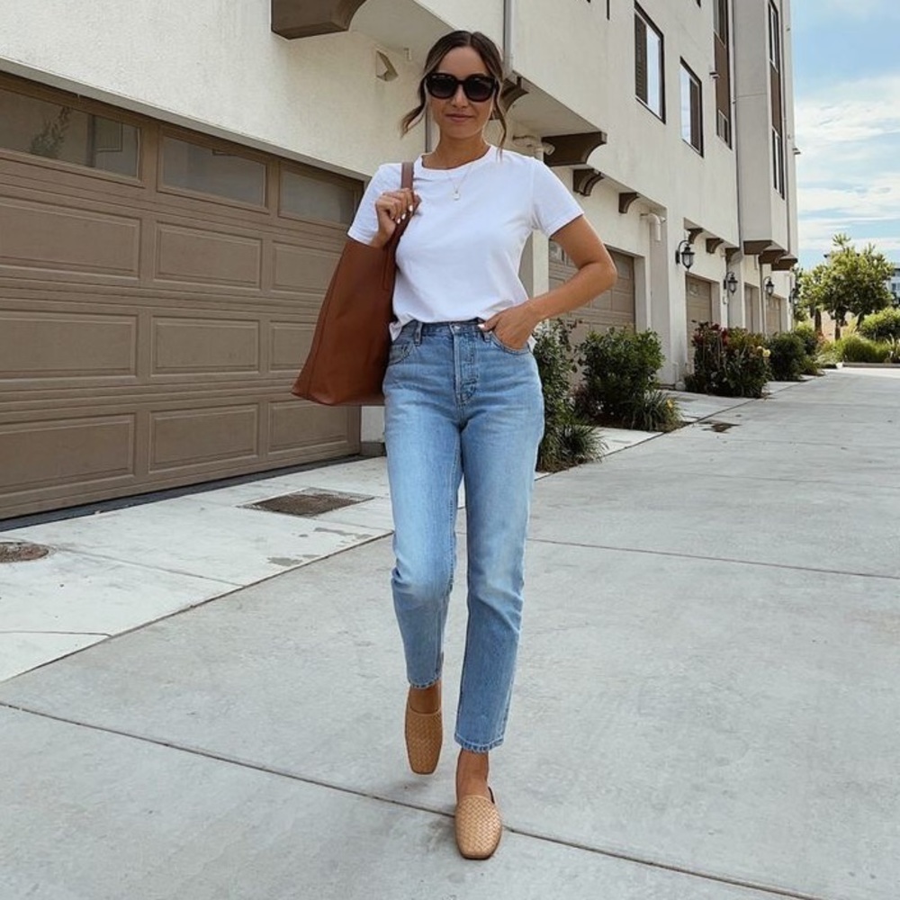 Brand new: Everlane - the original cheeky jeans, size 26